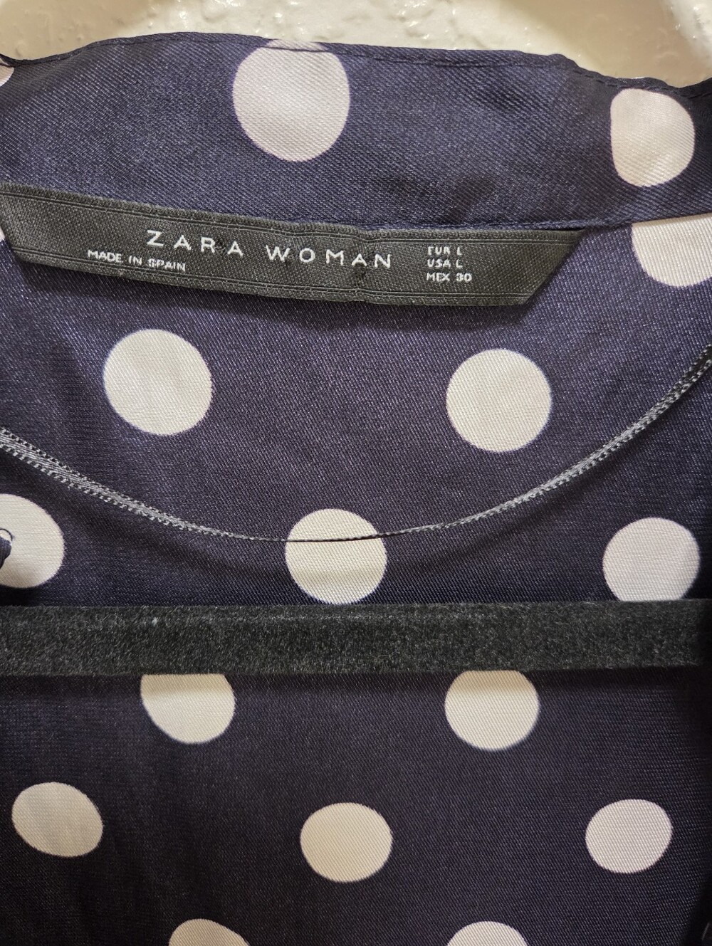 Zara Woman Polka Dot V-Neck Tunic Top - Navy and White - Picture 3 of 5